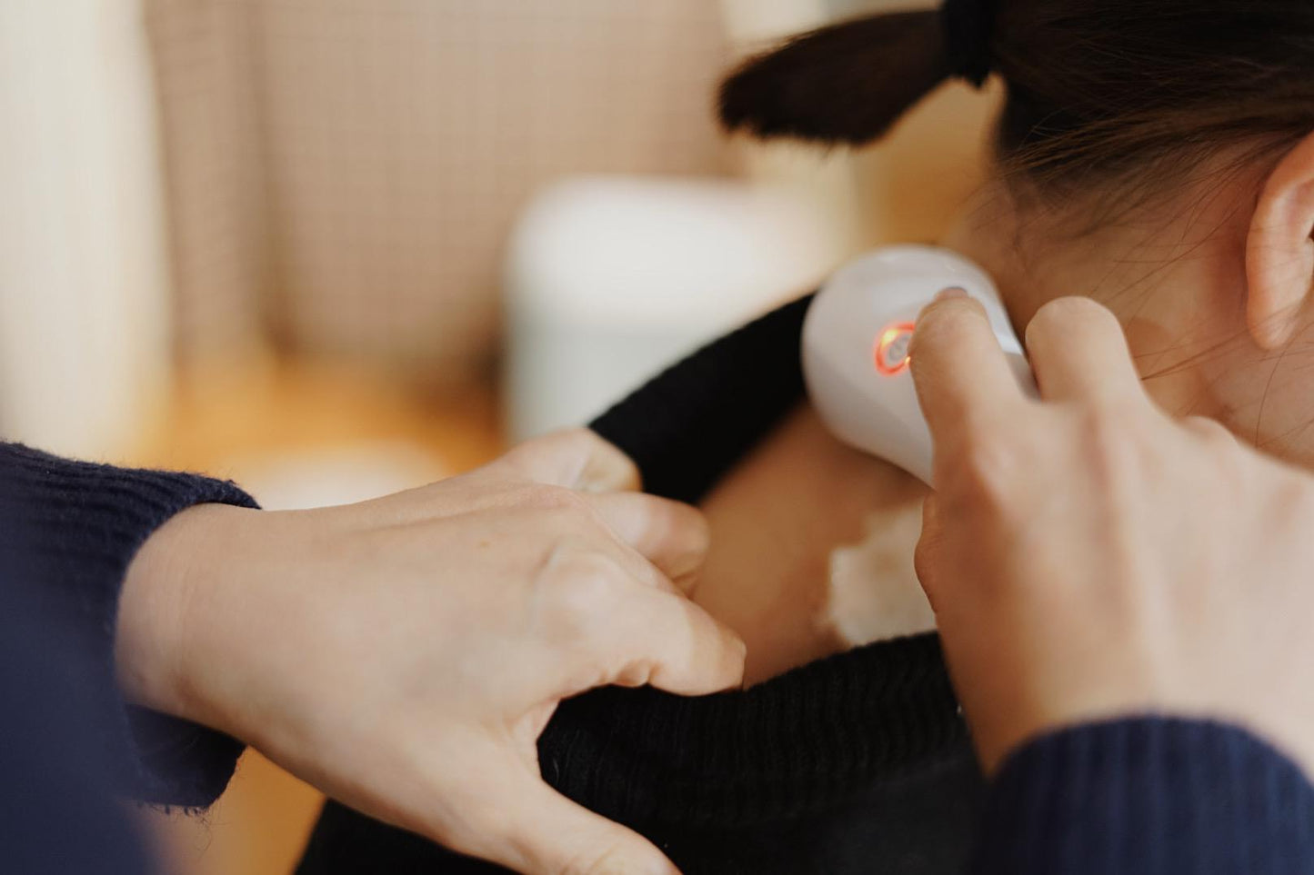Heated Bian Stone Beauty Device - Aiyisheng